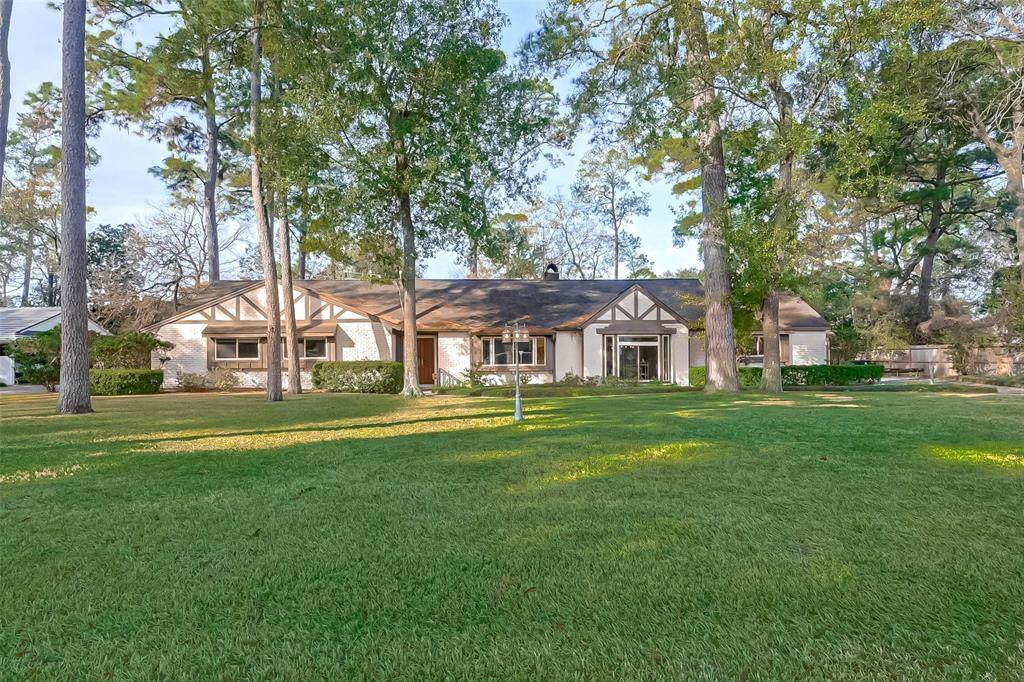 311 Paul Revere Drive - Photo 1