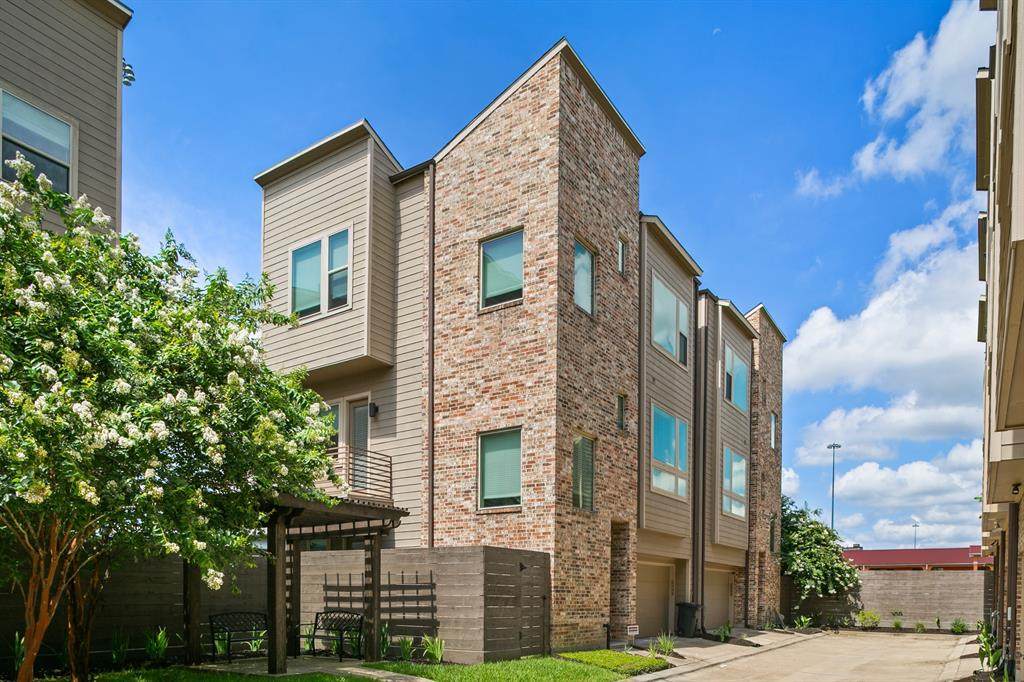 2005 Patterson Street - Photo 1