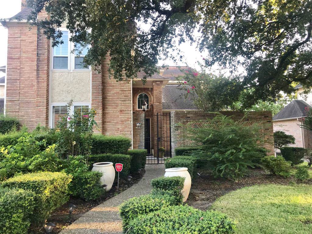 13 Hickory Shadows Drive - Photo 1