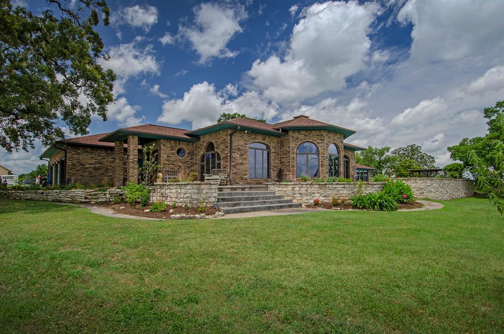 11702 Fm 390 - Photo 1