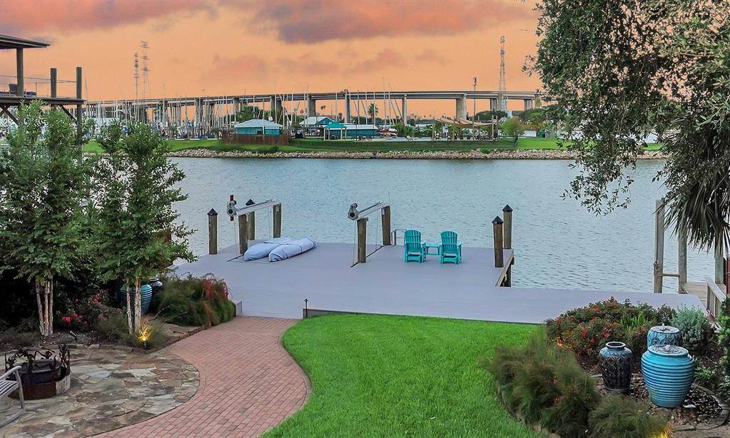 307 Blue Point Road - Photo 1