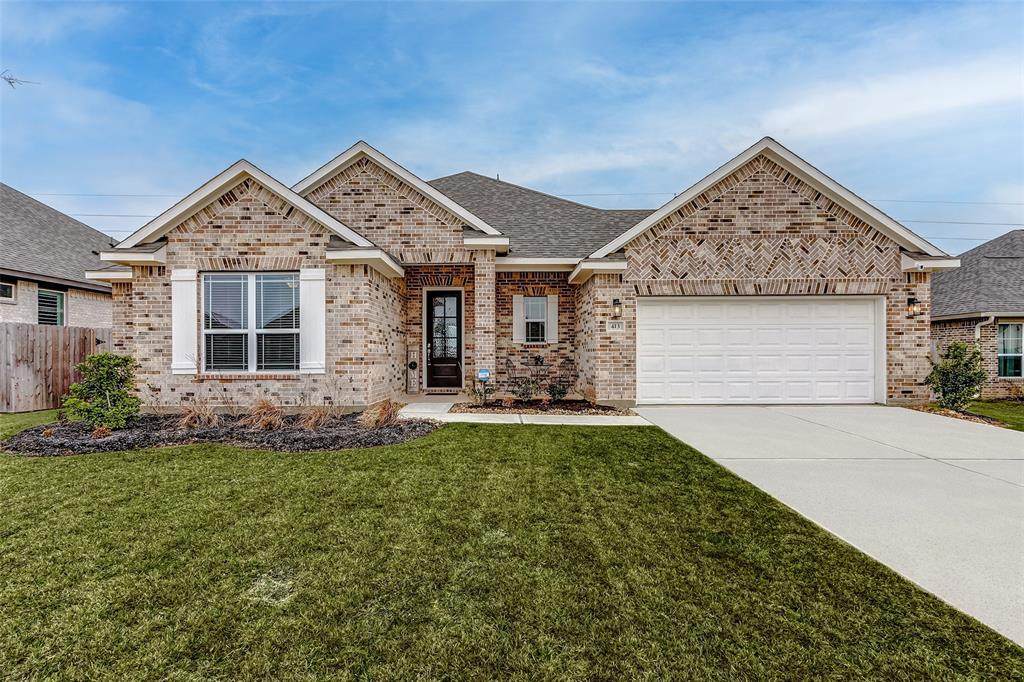 413 Hunters Crossing - Photo 1
