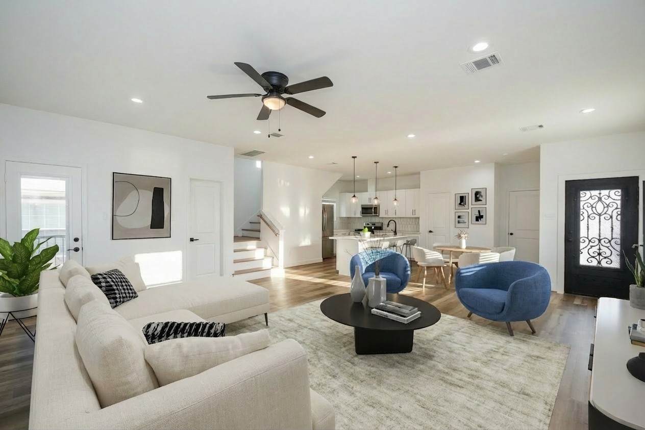 1415 35th Street - Photo 1