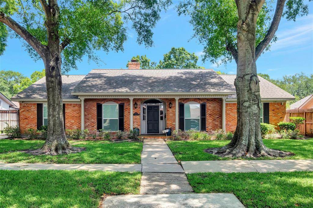 5610 Jackwood Street - Photo 1