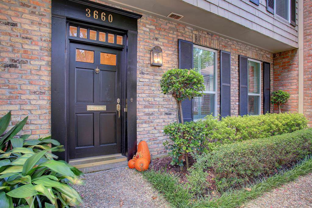 3660 Lake Street - Photo 1