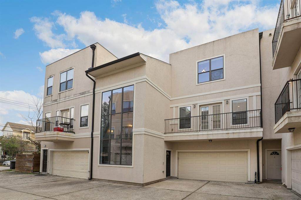 4411 Koehler Street - Photo 1
