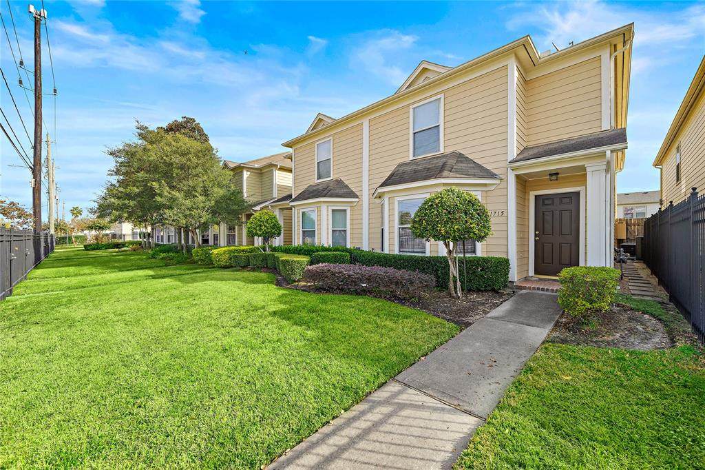 1715 Redwing Pines Drive - Photo 1