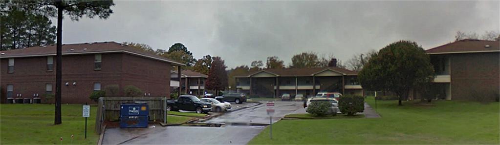 1001 Eastman Road - Photo 1