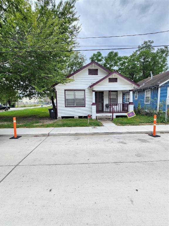 1603 Saulnier Street - Photo 1