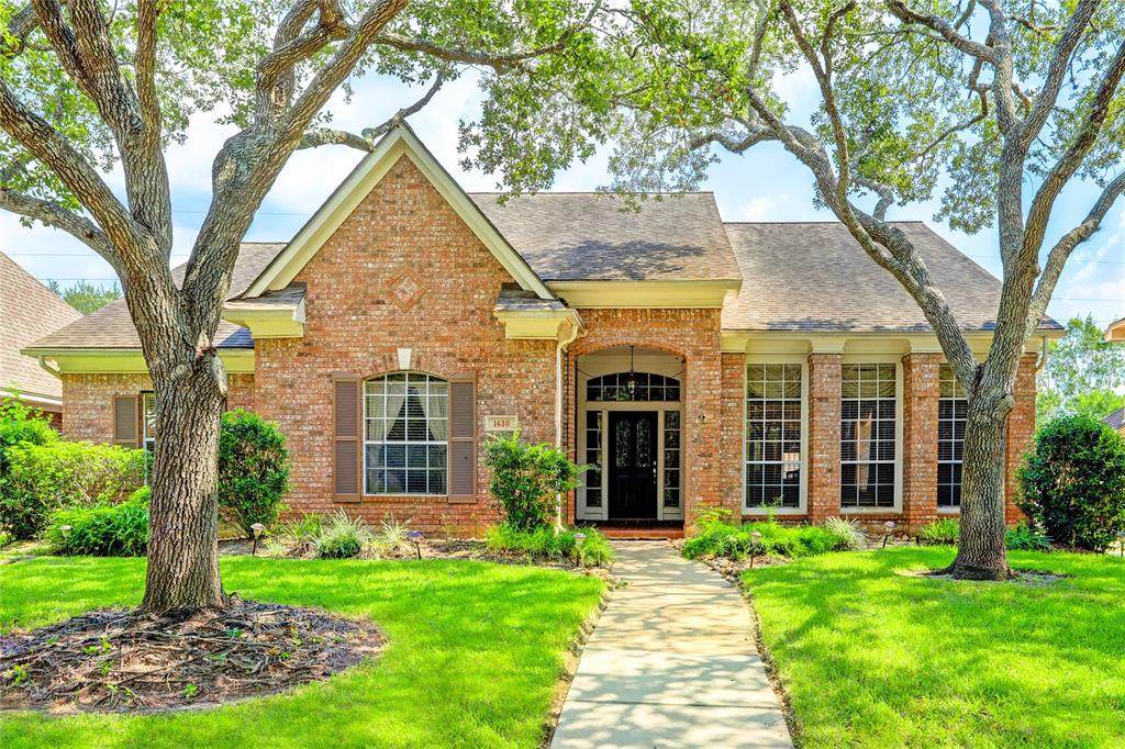 1430 Stone Trail Drive - Photo 1