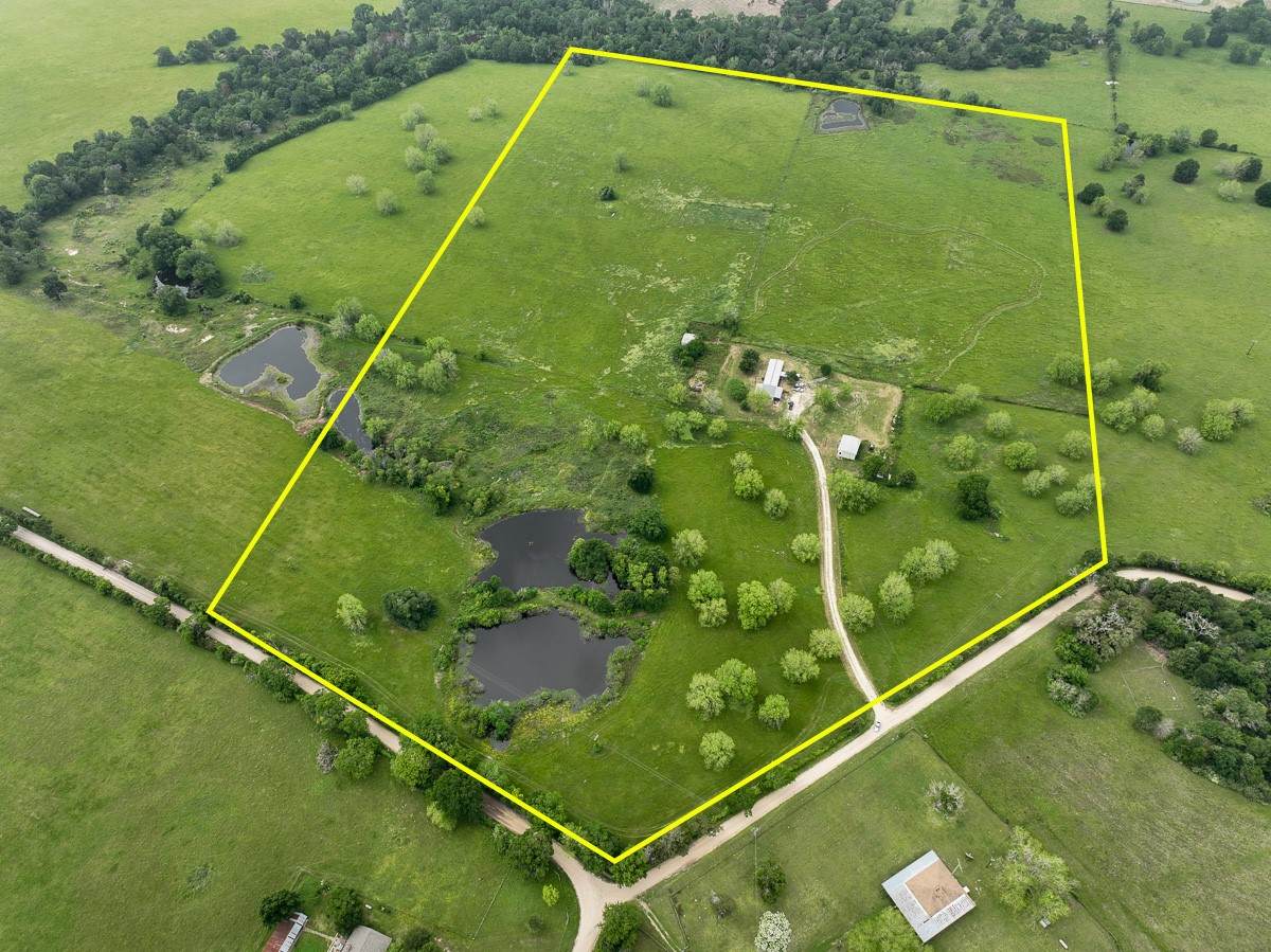 1 County Road 3630 - Photo 1