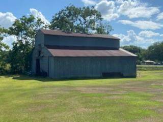 9607 Needville Fairchild Road - Photo 1