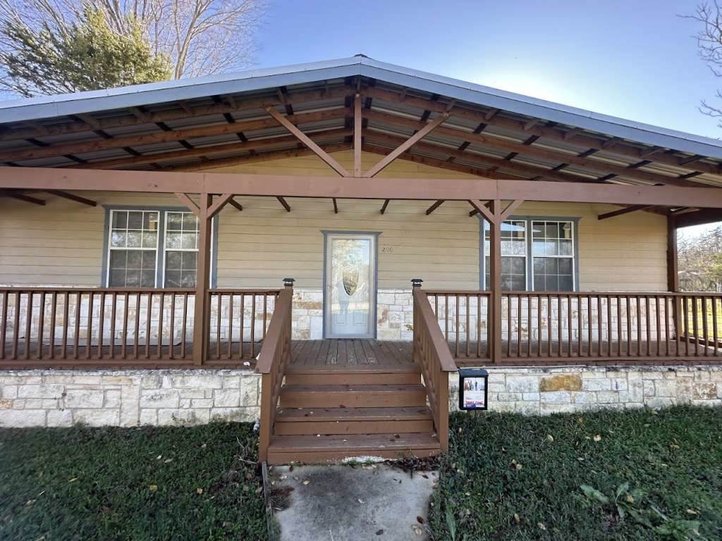 206 Grayson Street - Photo 1