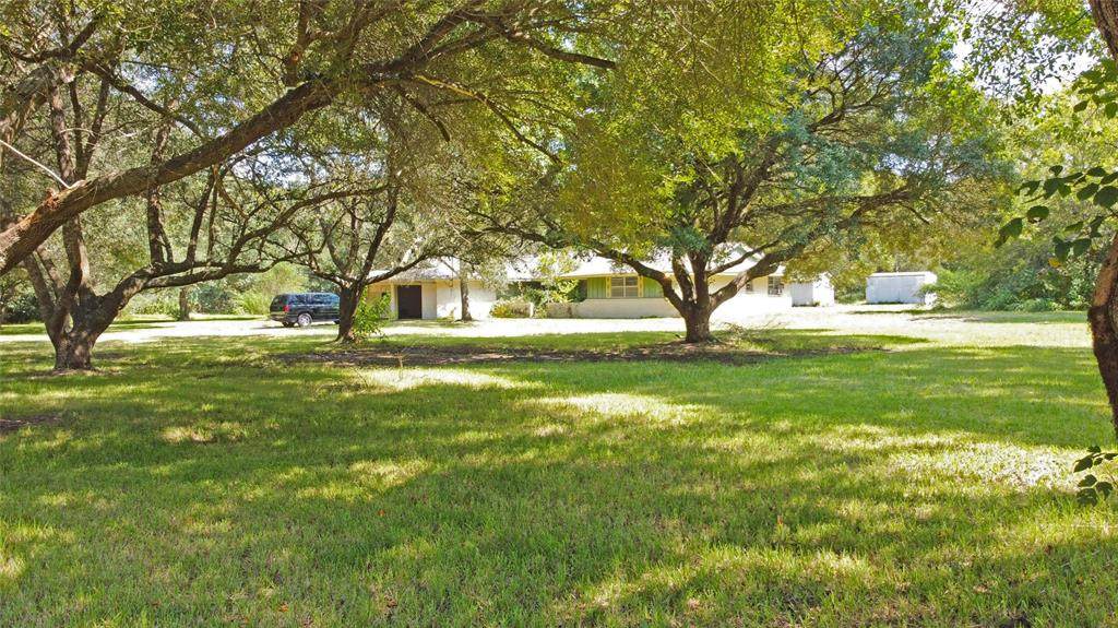 2071 County Road 155 - Photo 1