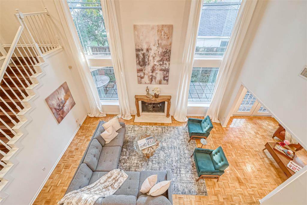 2206 Potomac Drive - Photo 1