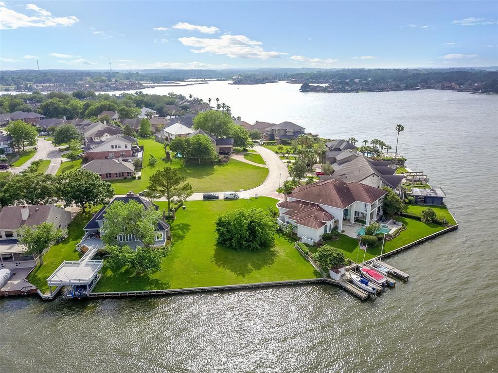 194 April Waters Drive - Photo 1