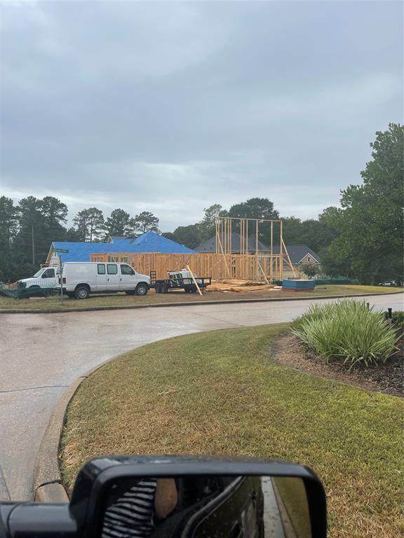106 Bentwood Drive - Photo 1