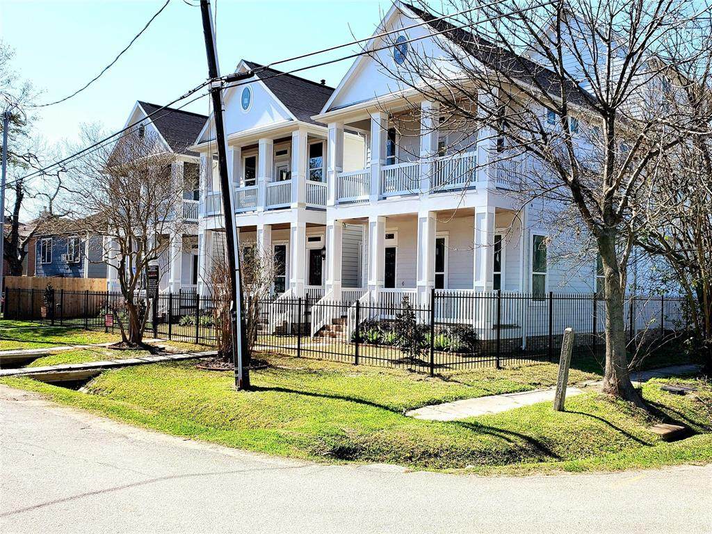2729 Rutland Street - Photo 1