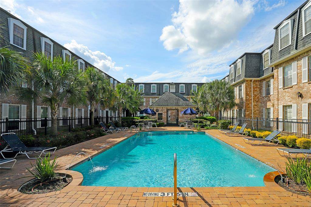 359 Post Oak Lane - Photo 1
