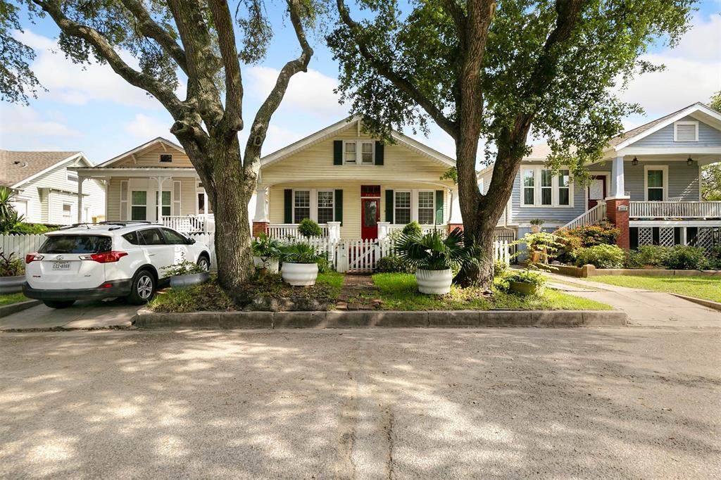 3614 Avenue P 1/2 - Photo 1