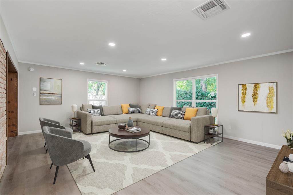 711 Kilpatrick Street - Photo 1