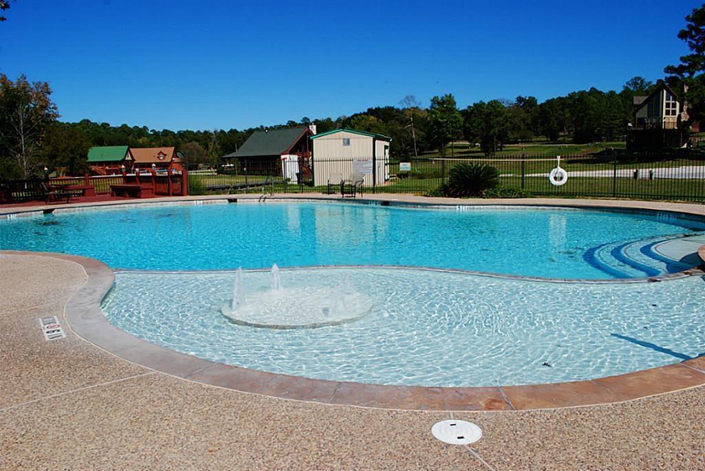 1 Hillside Court - Photo 1