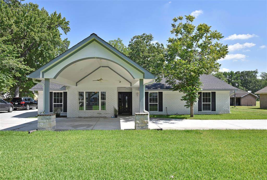 7120 Breen Drive - Photo 1