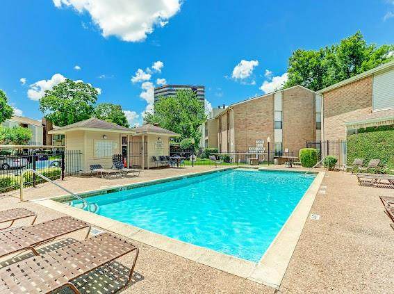 2425 Augusta Drive - Photo 1