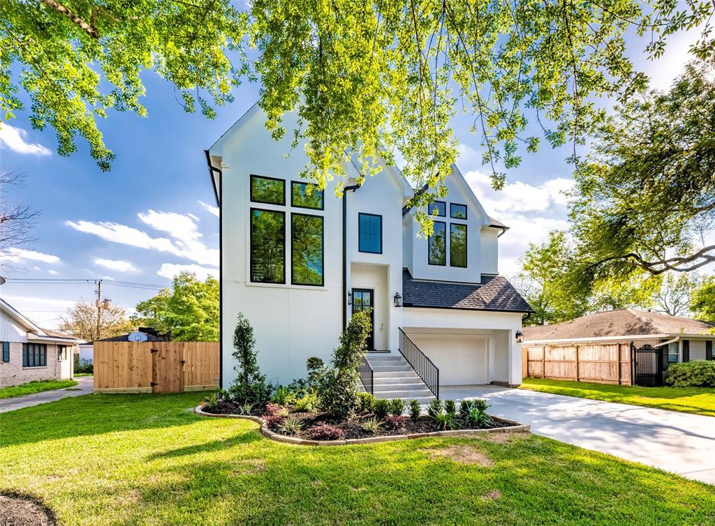 4039 Tartan Lane - Photo 1