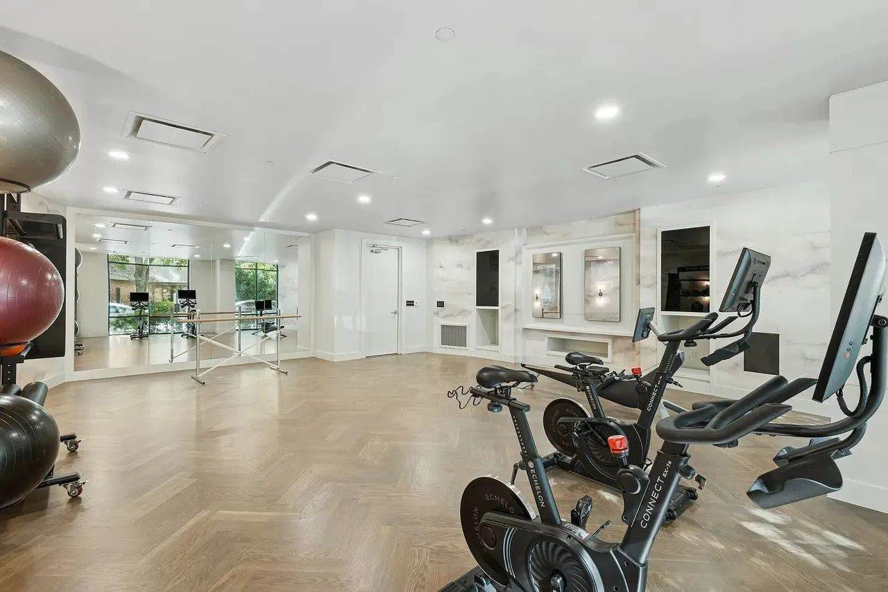2724 Kipling Street - Photo 1