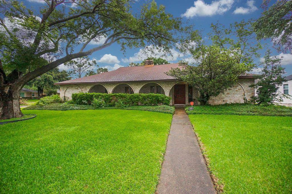 8518 Hornwood Drive - Photo 1