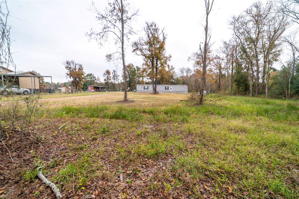 560 County Road 142 - Photo 1