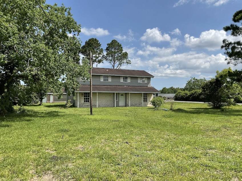 4513 County Road 424 - Photo 1