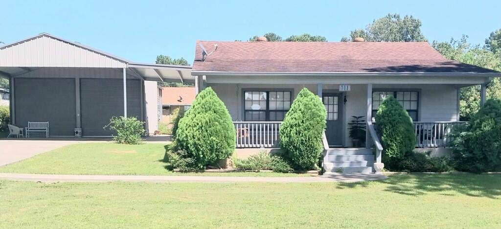 111 Southwood Shores Drive - Photo 1