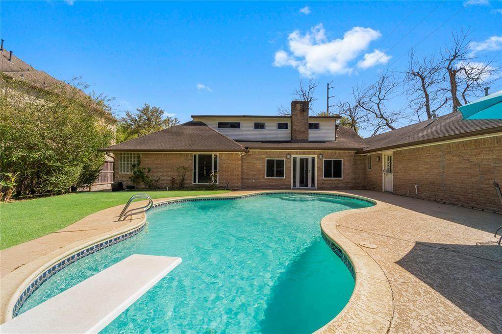 5424 Braeburn Drive - Photo 1