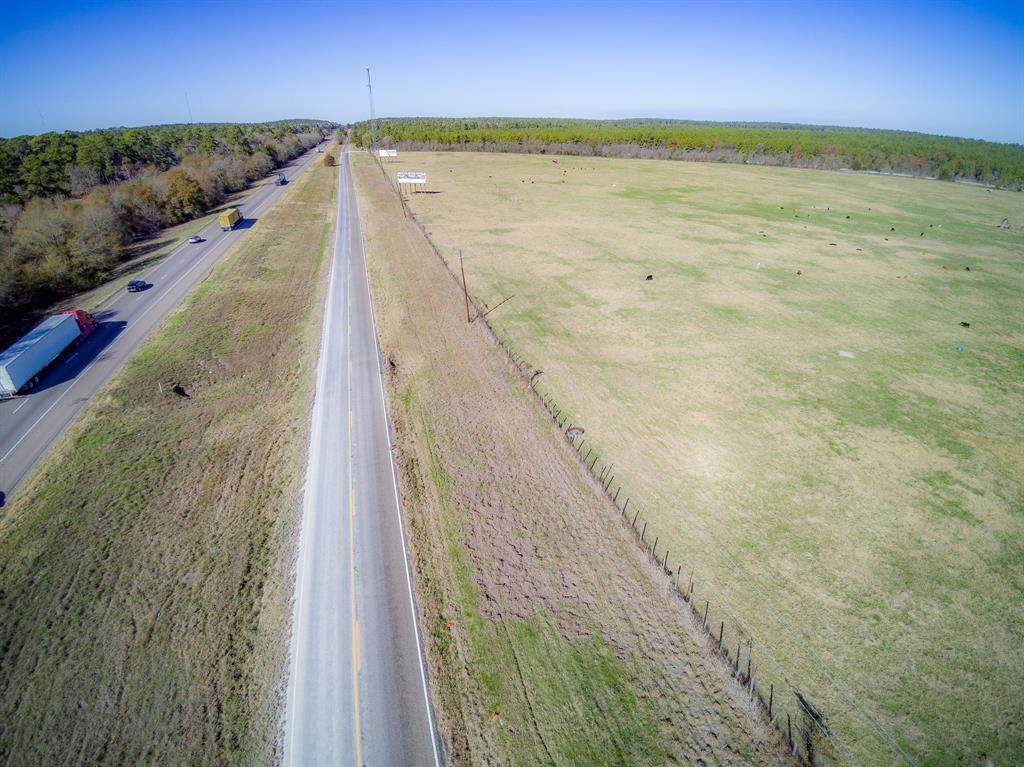 TBD I-45 - Photo 1