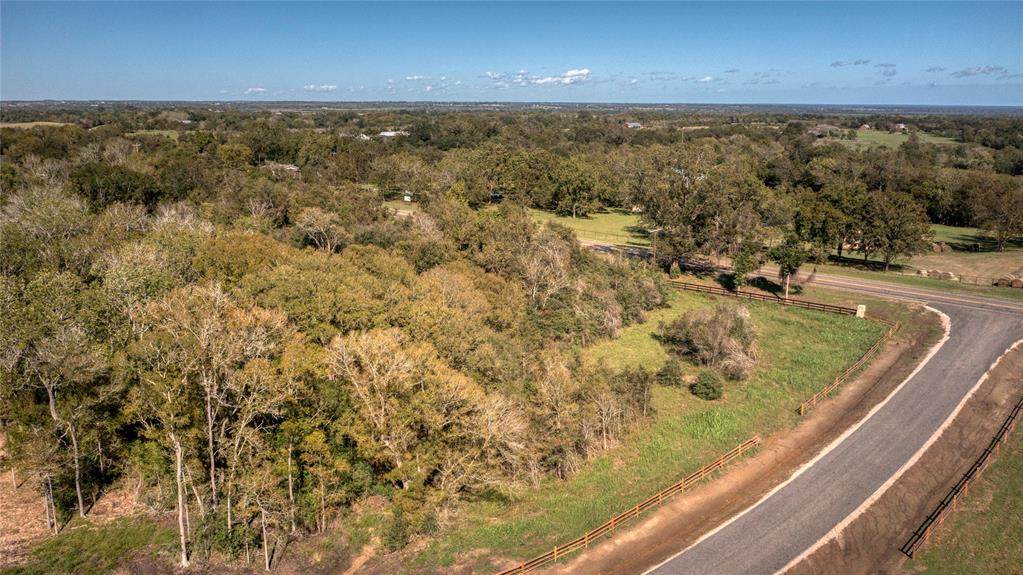140 Chappell Grove Lane - Photo 1