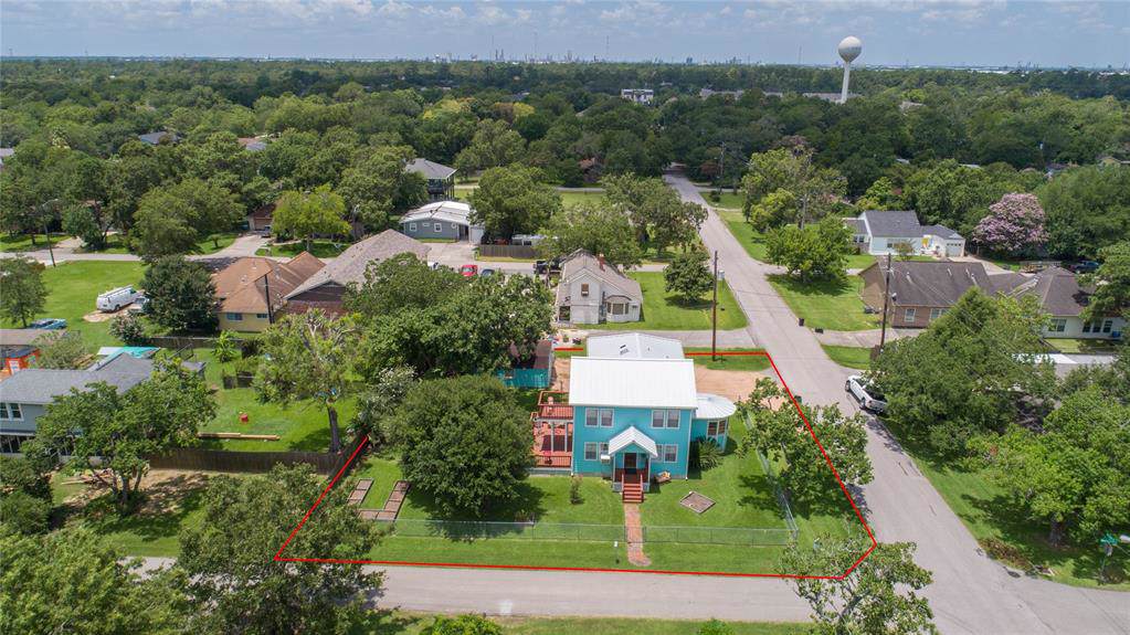 3102 Weatherford Street - Photo 1