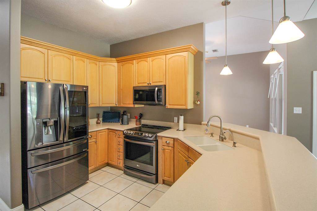 671 Villagebrook - Photo 1
