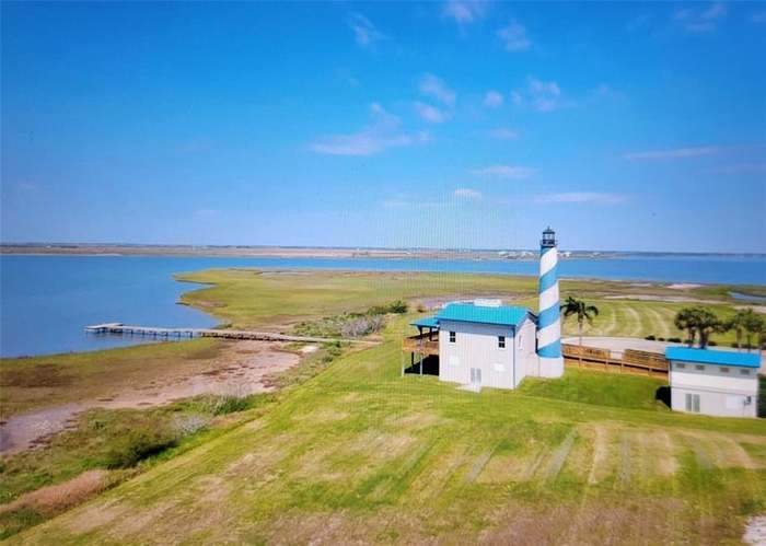 3313 Bay Point Dr - Photo 1