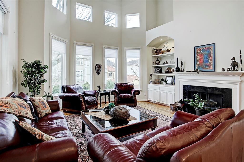 5425 Rose Street - Photo 1