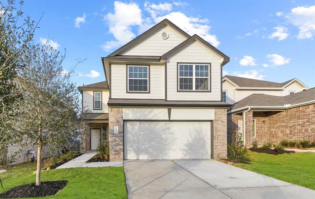 2922 Lawrence Park Court - Photo 1