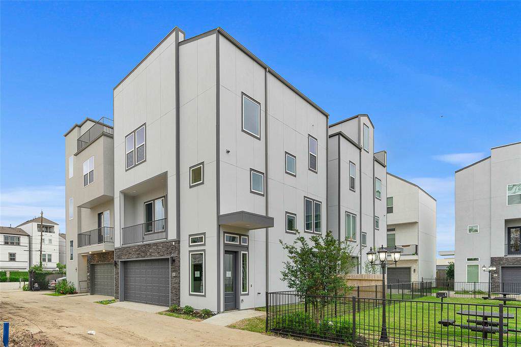 8411 Hempstead - Photo 1