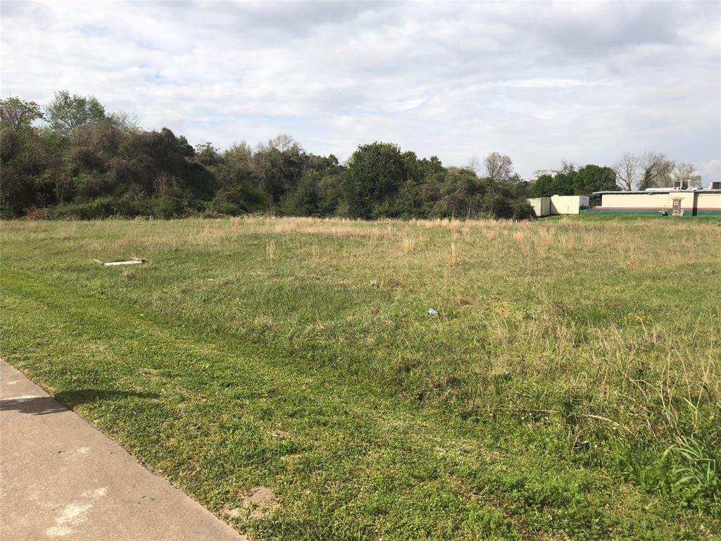 00 Hwy 35 Loop - Photo 1
