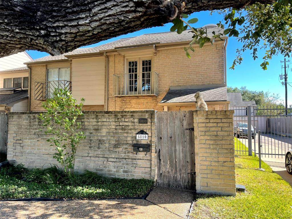 5810 Langfield Road - Photo 1