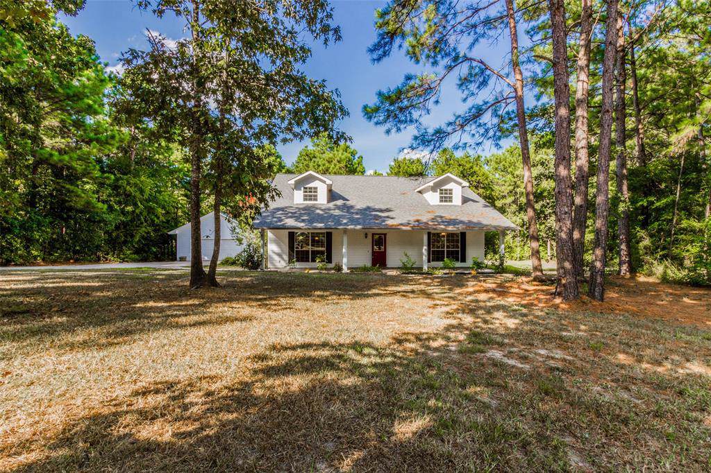 60 Dogwood Lane - Photo 1