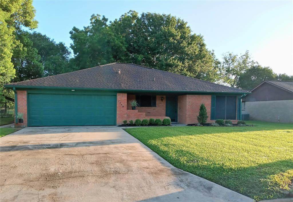 1448 Camellia Drive - Photo 1