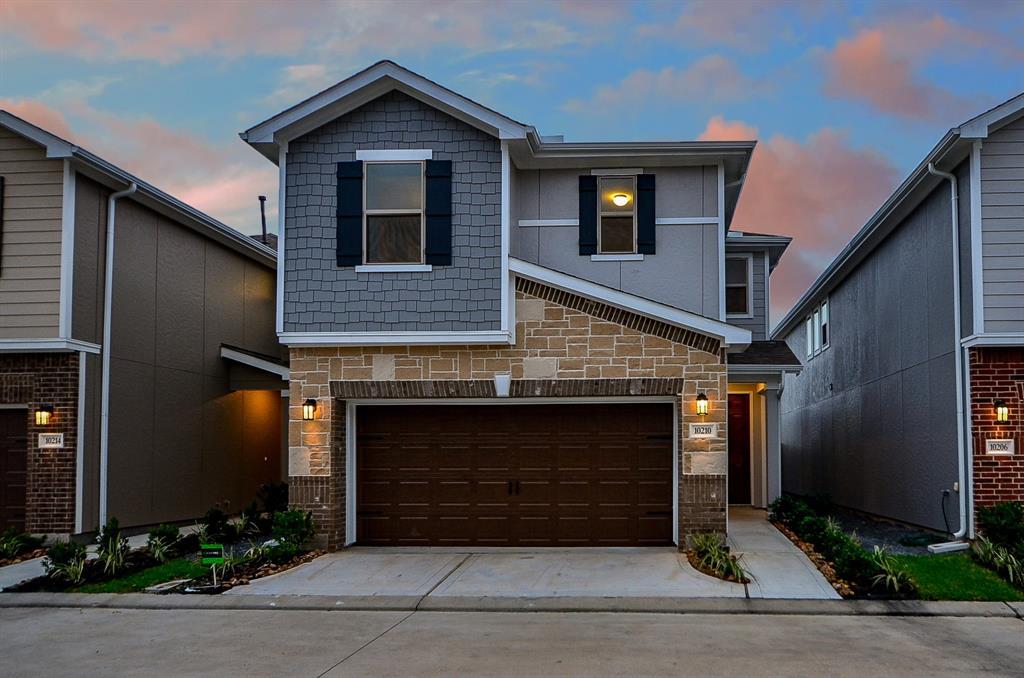 10210 Pinewood Fox Drive - Photo 1