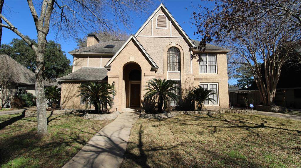 8859 Chelsworth Drive - Photo 1