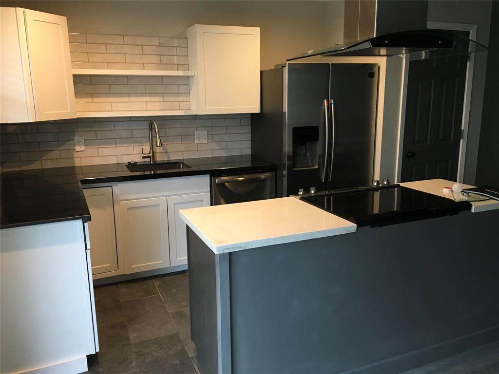 8289 Kingsbrook Road - Photo 1